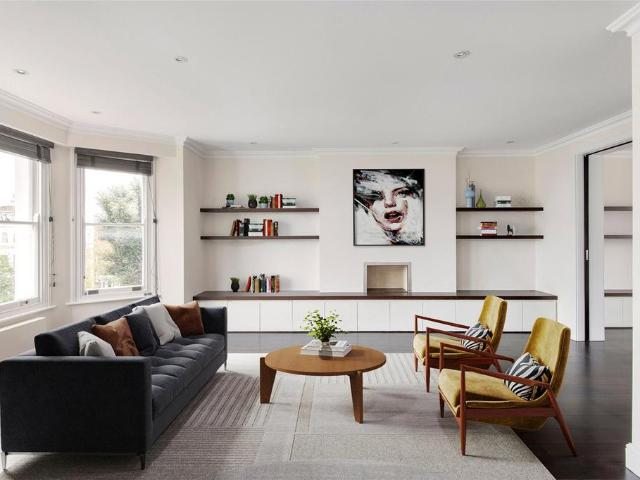 Flat for sale in Notting Hill, Greater London