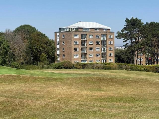 Flat for sale in Upperton, Eastbourne