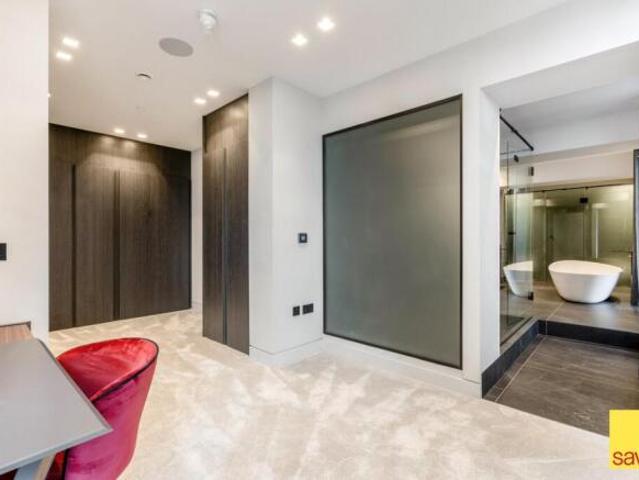 Apartment for sale in City Centre, Georgia