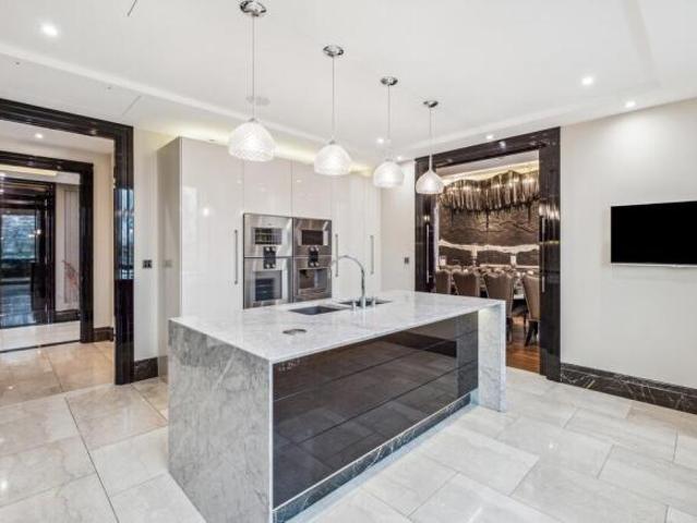 Apartment for sale in Cat Hill