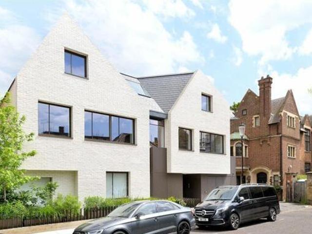 House for sale in Lyons, Greater London