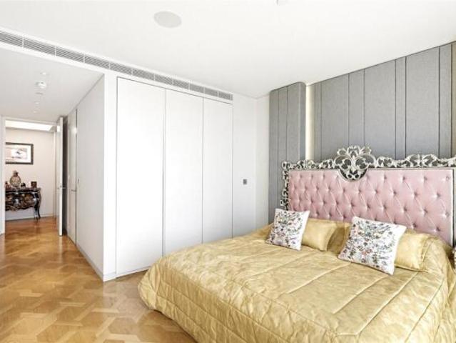 Apartment for sale in Cat Hill