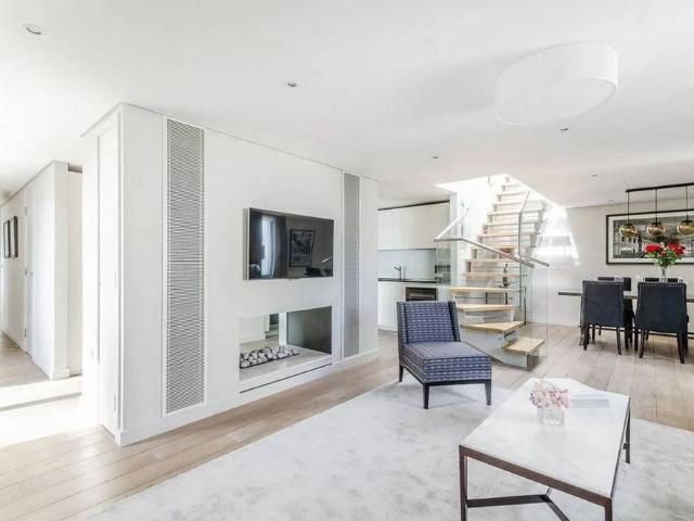 House for rent in Paddington, Greater London