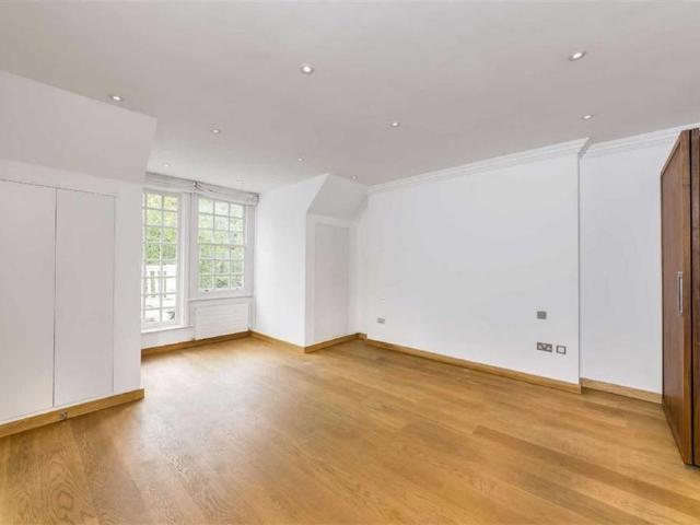 House for rent in London Borough of Camden, Greater London