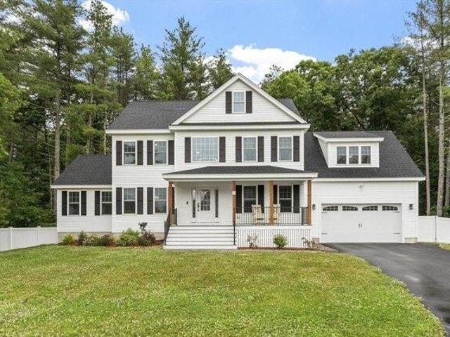 House for sale in Pepperell, Massachusetts