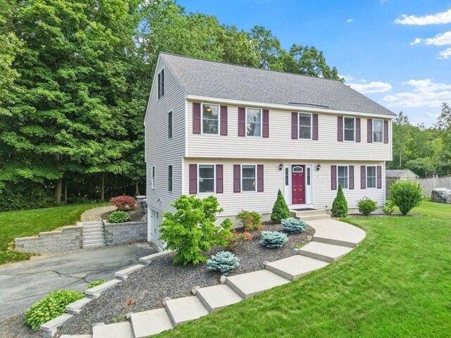 House for sale in Pepperell, Massachusetts