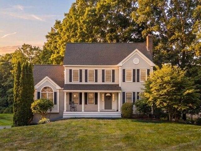 House for sale in Pepperell, Massachusetts