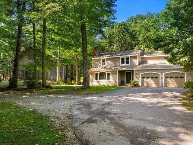House for sale in South Pepperell, Pepperell