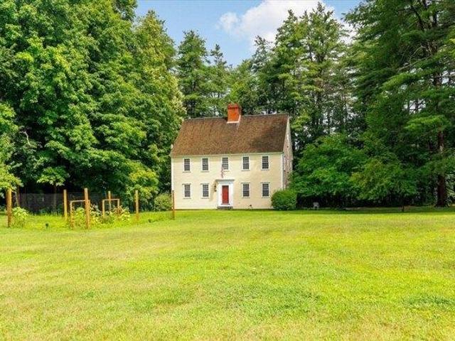 House for sale in Pepperell, Middlesex County