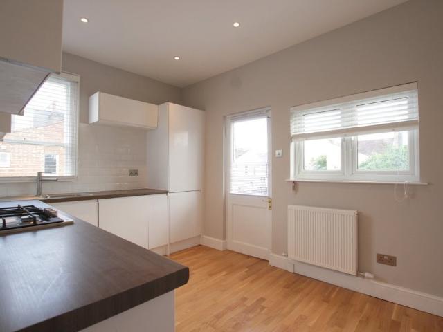 House for rent in Southfields, Greater London