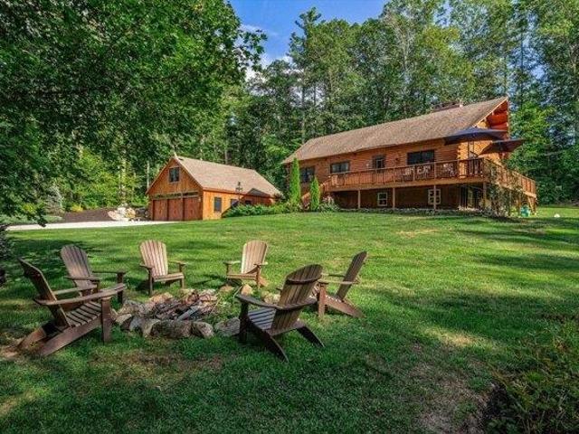 House for sale in New Hampshire