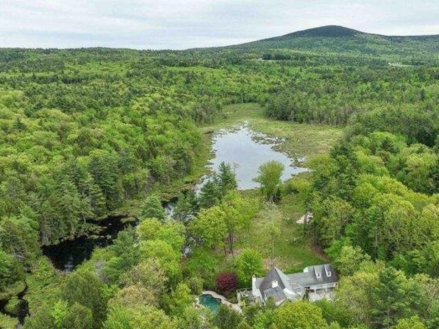 House for sale in Happy Valley, Peterborough
