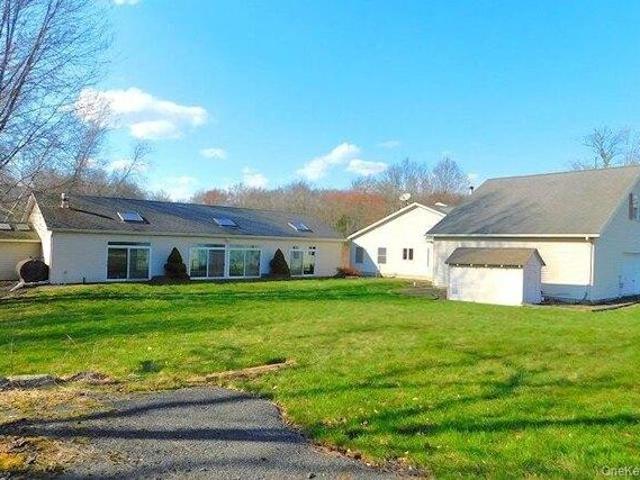 House for sale in Pine Bush, New York