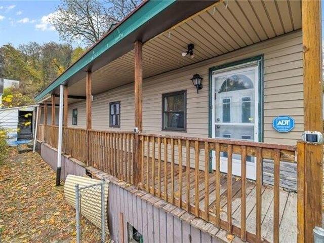House for sale in Pittsburg, Pennsylvania
