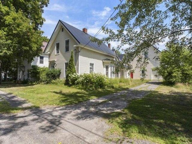House for sale in Pittsfield, Somerset County