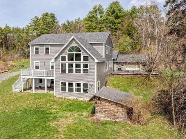 House for sale in New Hampshire