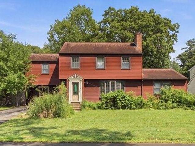 House for sale in Plainville, Connecticut