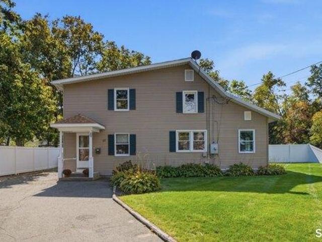 House for sale in Plainville, Capitol Planning Region