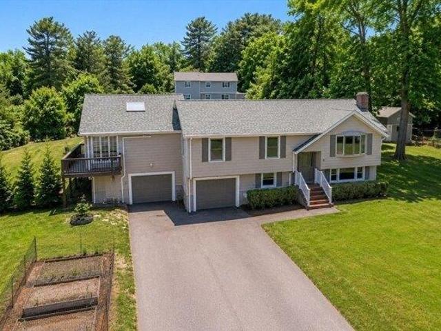 House for sale in Plainville, Massachusetts