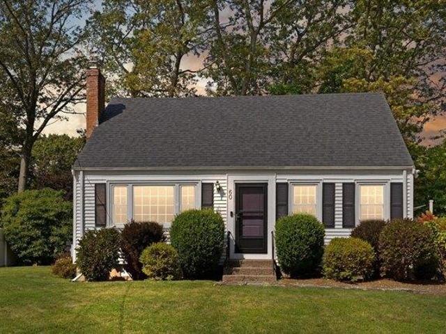 House for sale in Plainville, Massachusetts