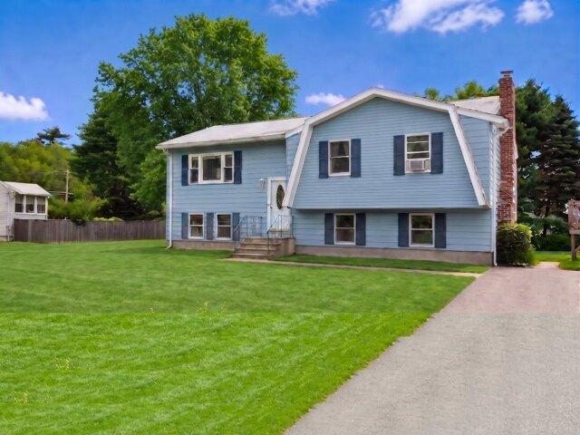 House for sale in Plainville, Massachusetts