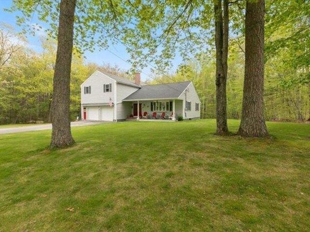 House for sale in New Hampshire