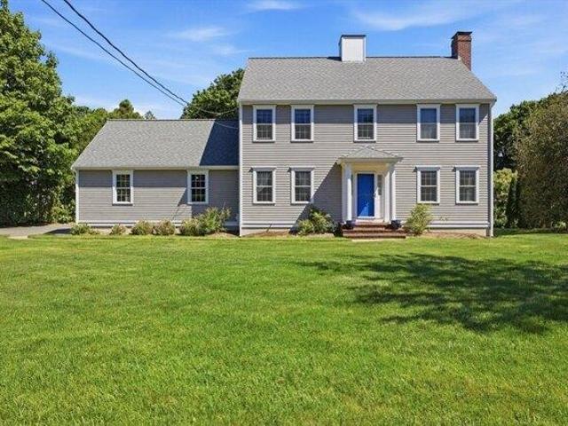 House for sale in Manomet, Massachusetts