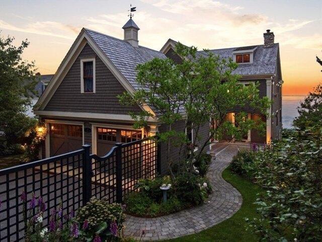 House for sale in Manomet, Massachusetts