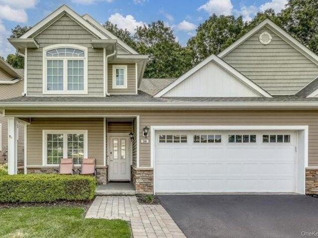 Condo for sale in Rockland, New York