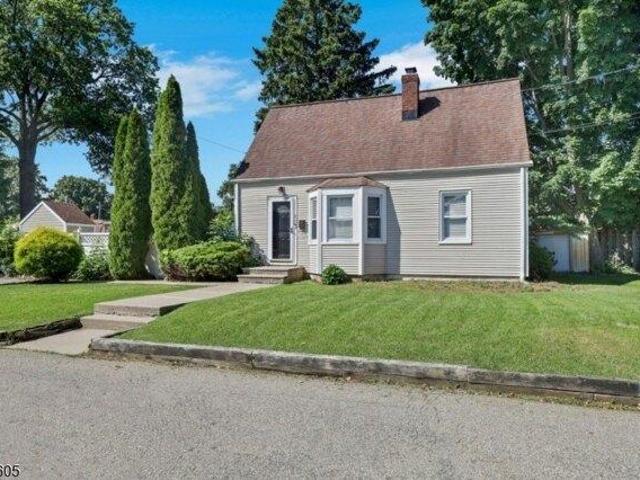 House for sale in Passaic, New Jersey