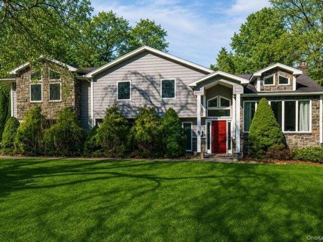 House for sale in Centereach, New York