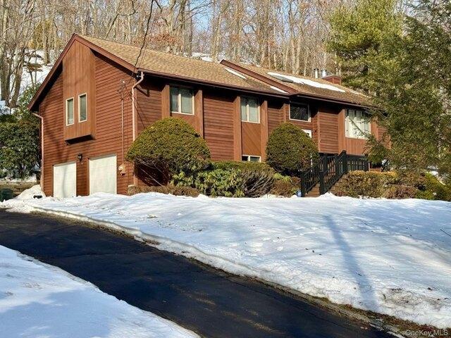 House for sale in Centereach, New York