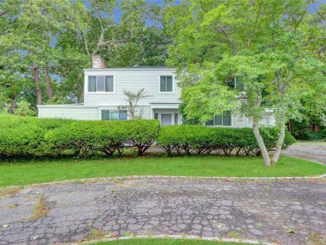 House for sale in Centereach, New York