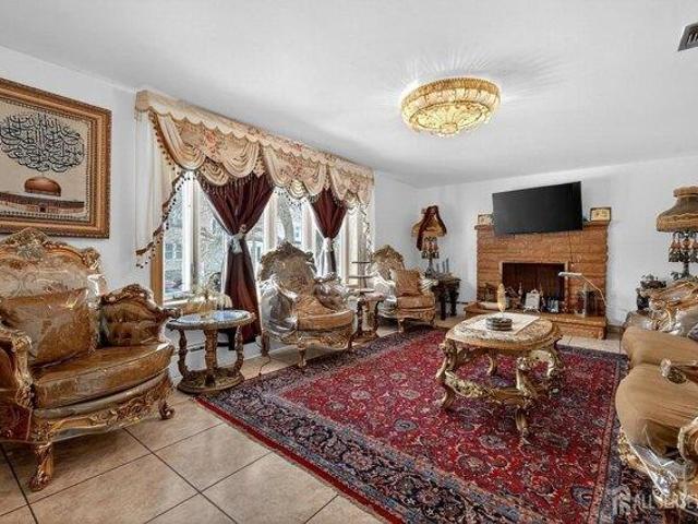 House for sale in Avenel, New Jersey