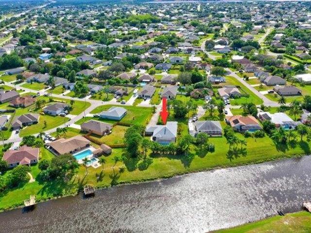 House for sale in Port Saint Lucie