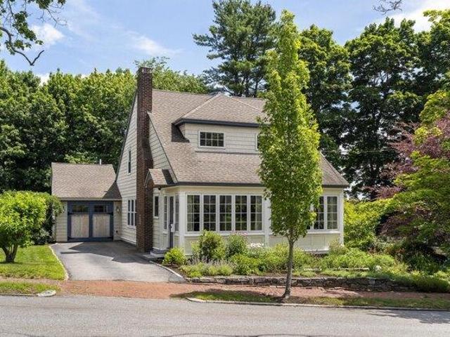 House for sale in Peaks Island, Maine
