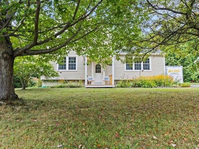 House for sale in Peaks Island, Maine