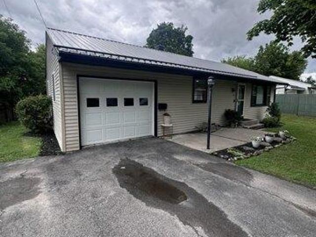 House for sale in Madrid, New York