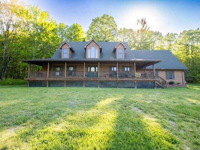 House for sale in Madrid, New York