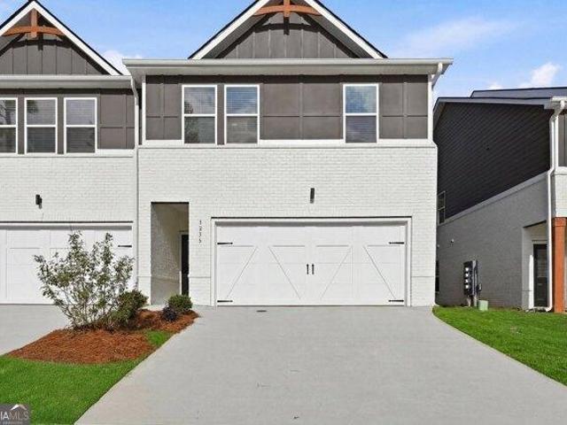 House for sale in Cobb, Georgia