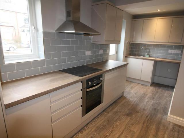 Flat for rent in Bare, Lancashire
