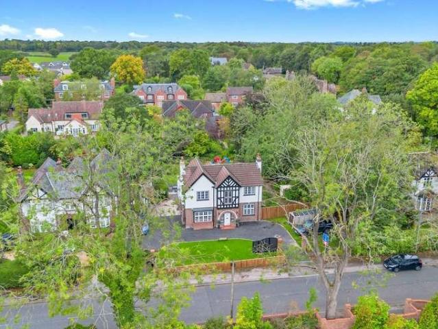 Property for rent in Twiss Green, Warrington