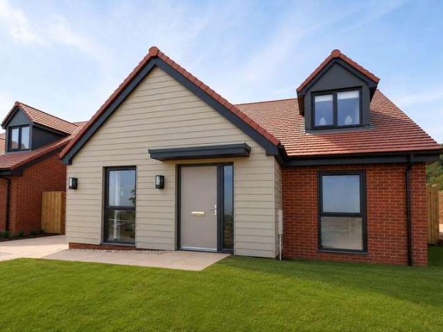 Property for sale in Stonebridge, Banwell