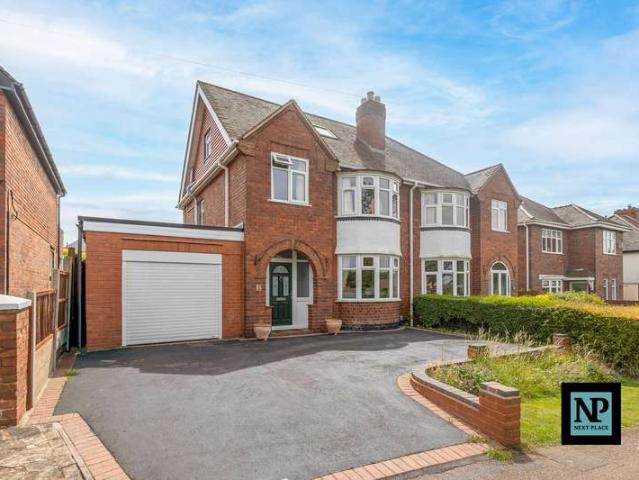 Property for sale in Leyfields, Kettlebrook