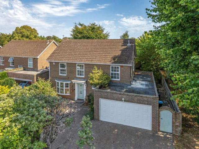 Property for sale in Rose Green, Clapham
