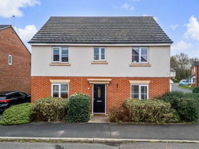 Property for sale in Wilderspool, Warrington