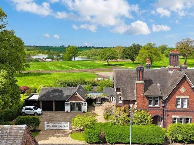 Property for sale in Wrinehill, Butterton