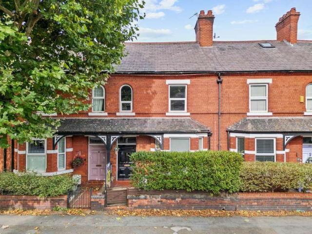 Property for sale in Wilderspool, Warrington