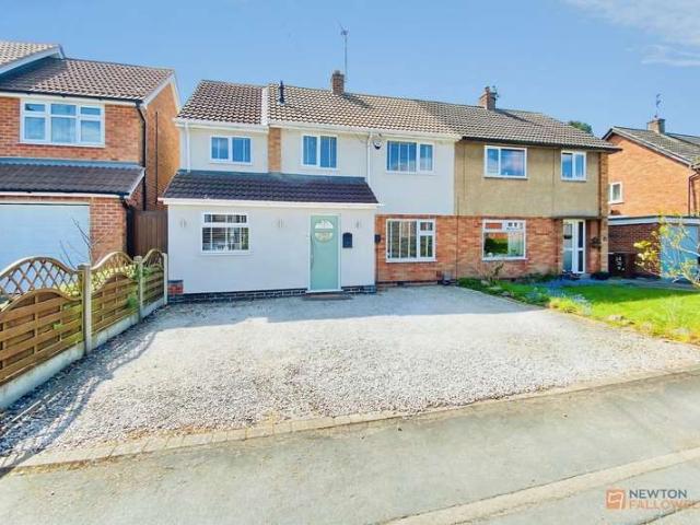 Property for sale in Syston, Charnwood