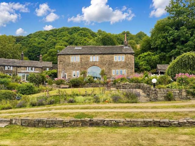 Property for sale in Cross Stone, Todmorden